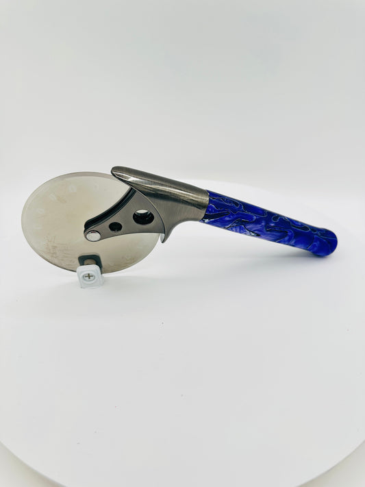 custom-pizza-cutter-blue-racer-acrylic